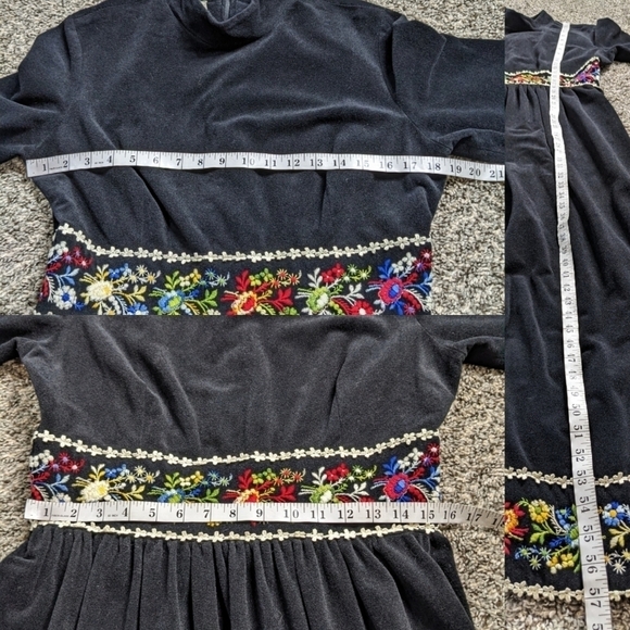 Vintage Lori Till black velvet colorful floral embroidered maxi dress 10/12 - Picture 10 of 11